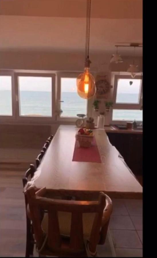Roma Meraviglioso Attico Sul Mare 拉迪斯波利 外观 照片