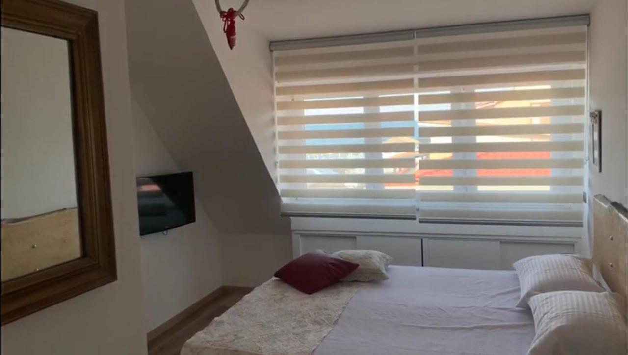 Roma Meraviglioso Attico Sul Mare 拉迪斯波利 外观 照片